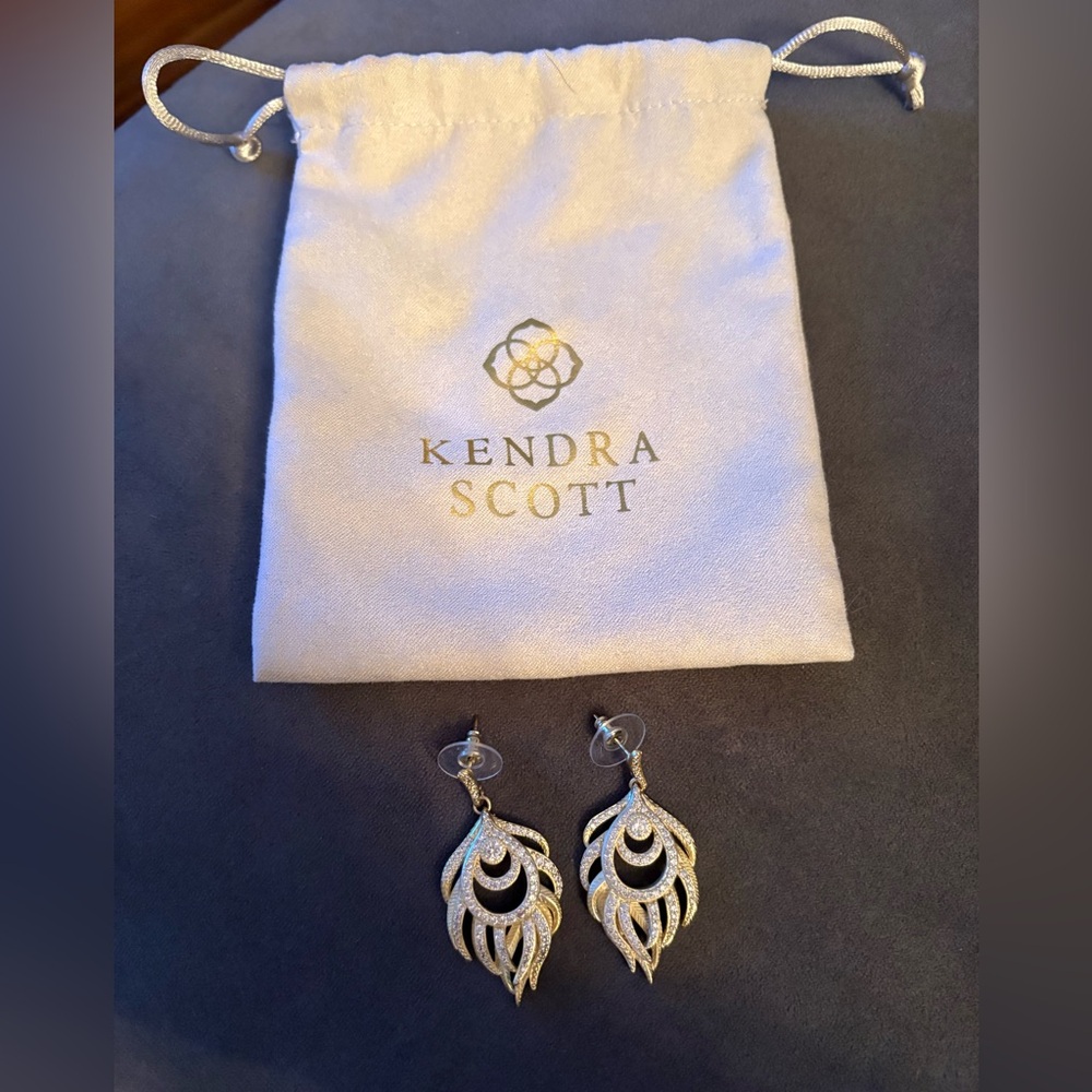 Kendra Scott Emelia Statement Drop Earrings